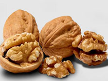 Can I Eat Walnuts Every Day? Exploring the Health Benefits and Risks